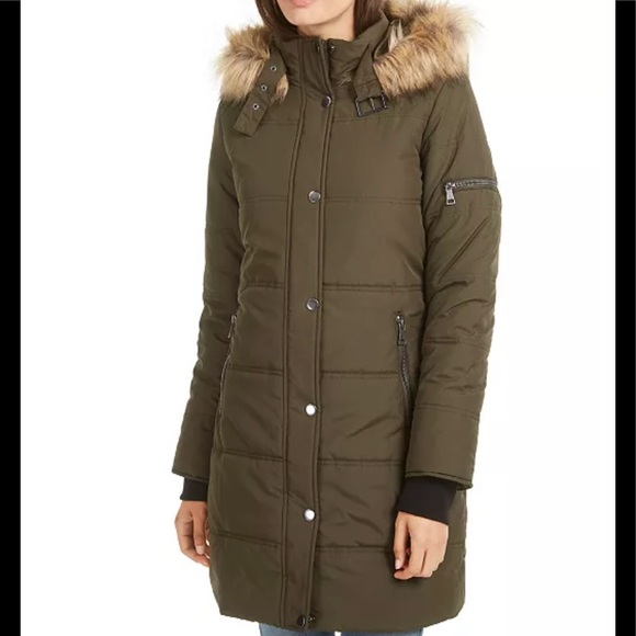 NWT Faux-Fur Trim Hooded Puffer Coat small - Picture 2 of 4